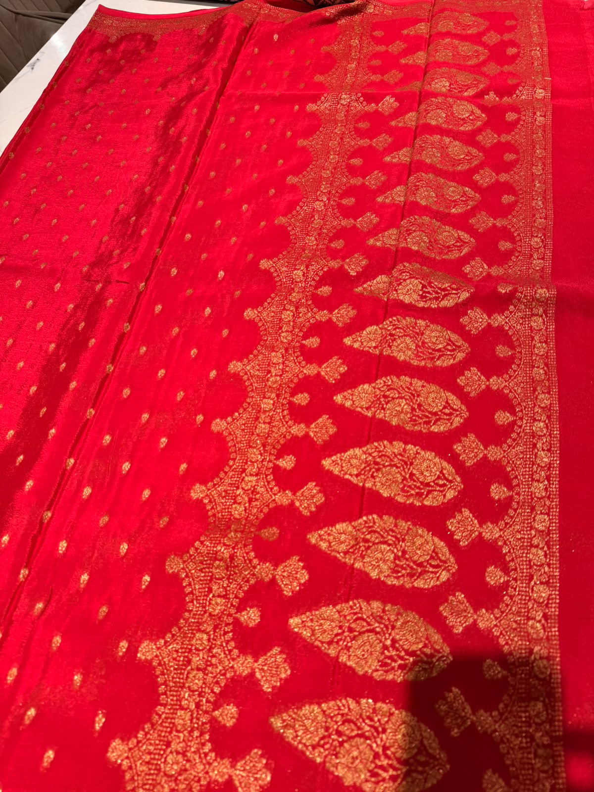Scallop Khaddi Crepe Pink