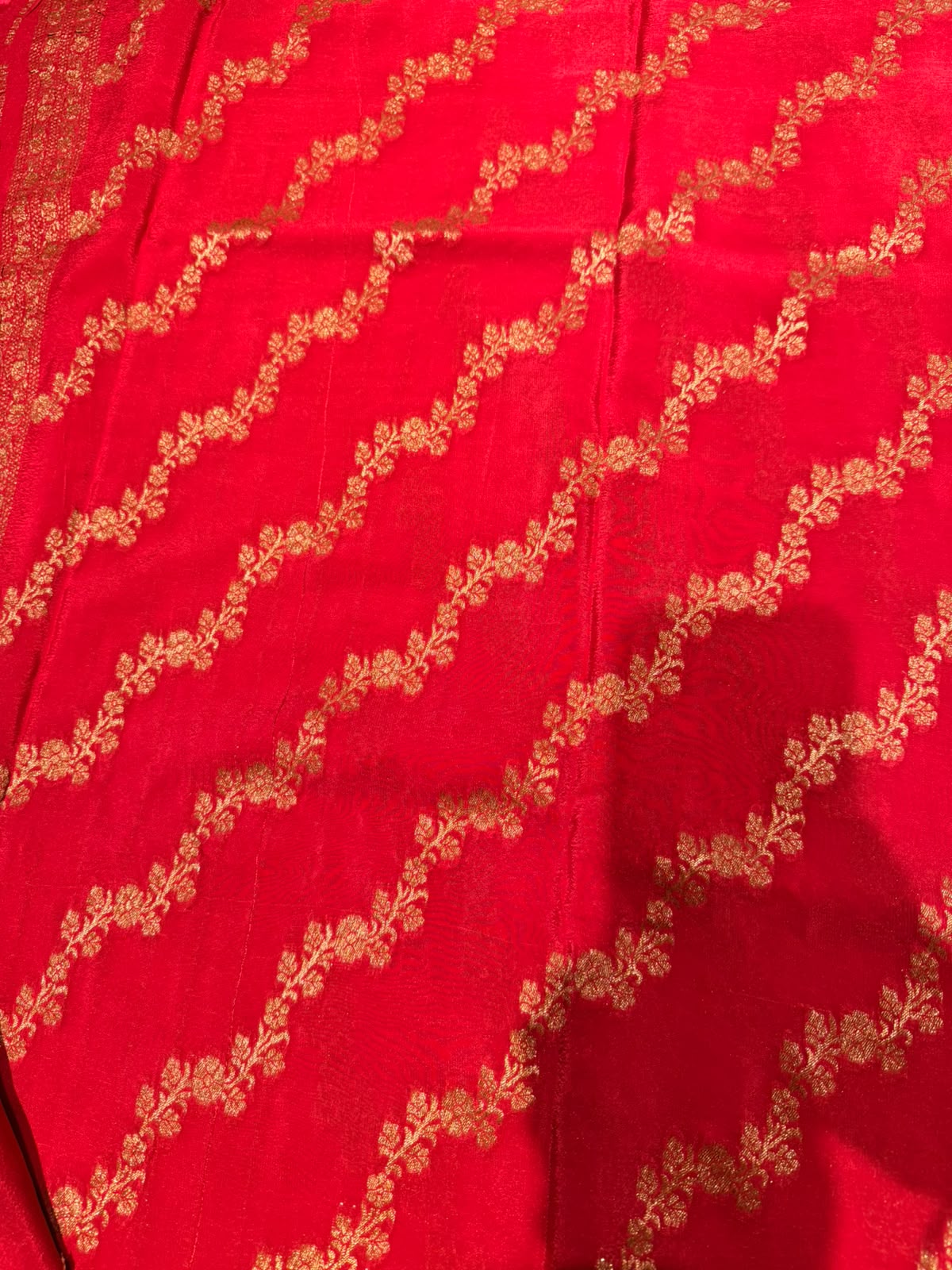 Scallop Khaddi Crepe Pink