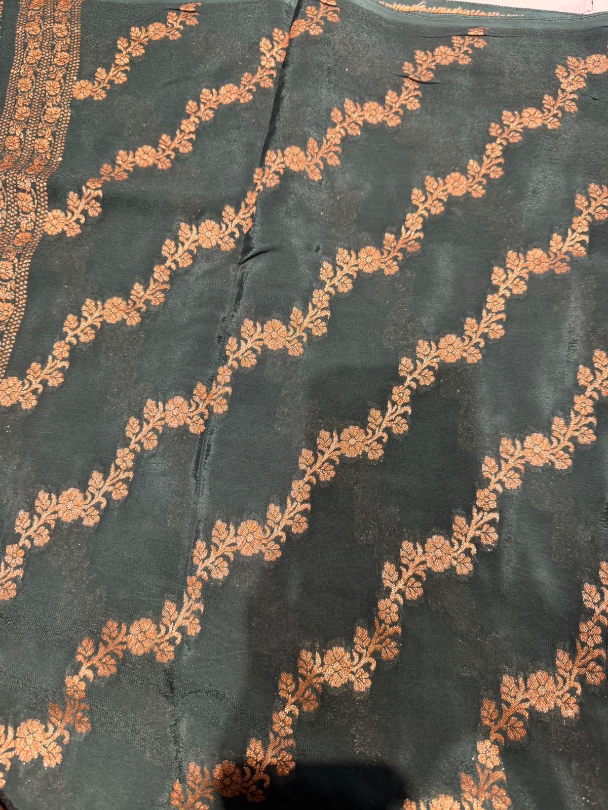 Scallop Khaddi Crepe Green
